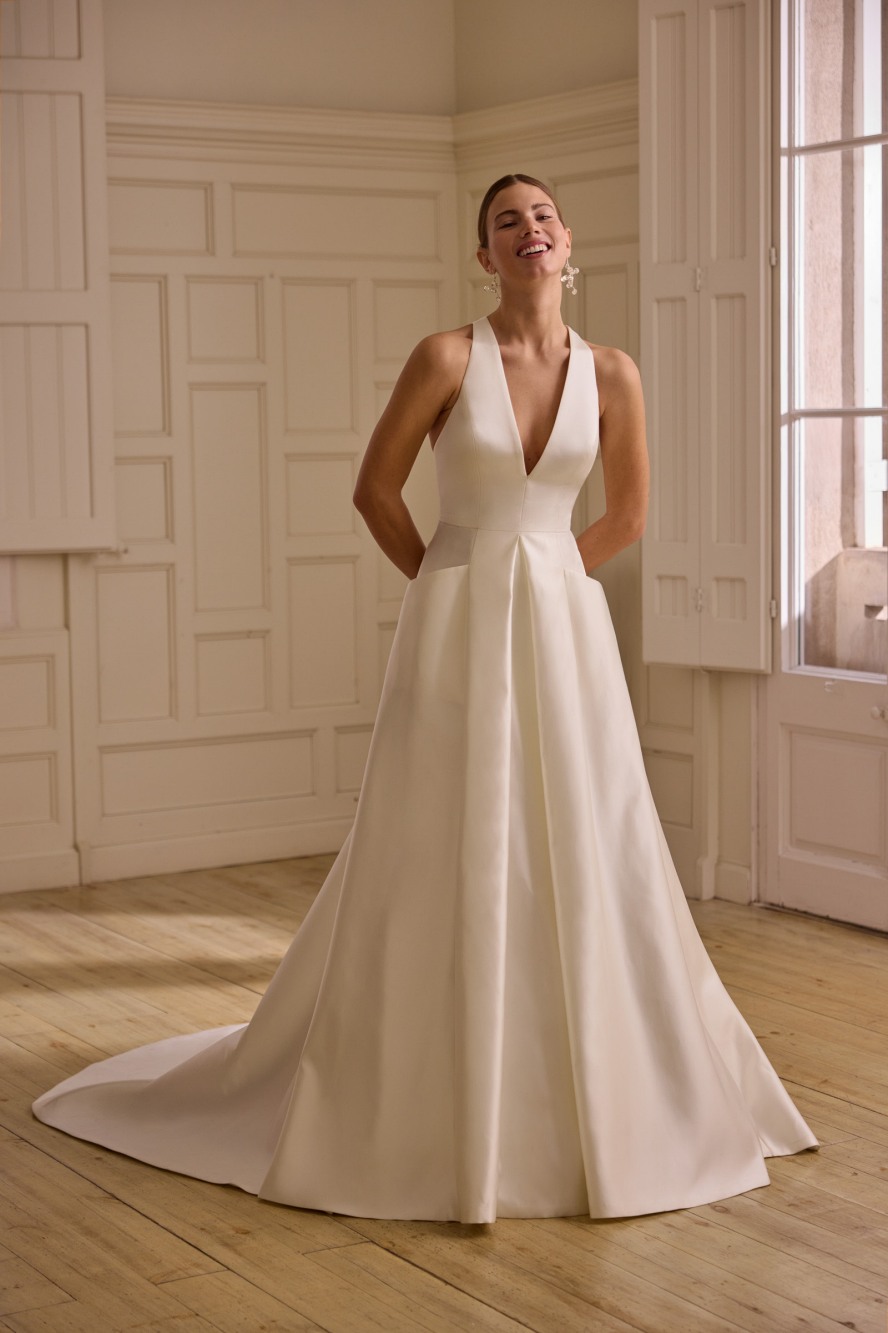 Vestido chaleco en Mikado tafetán